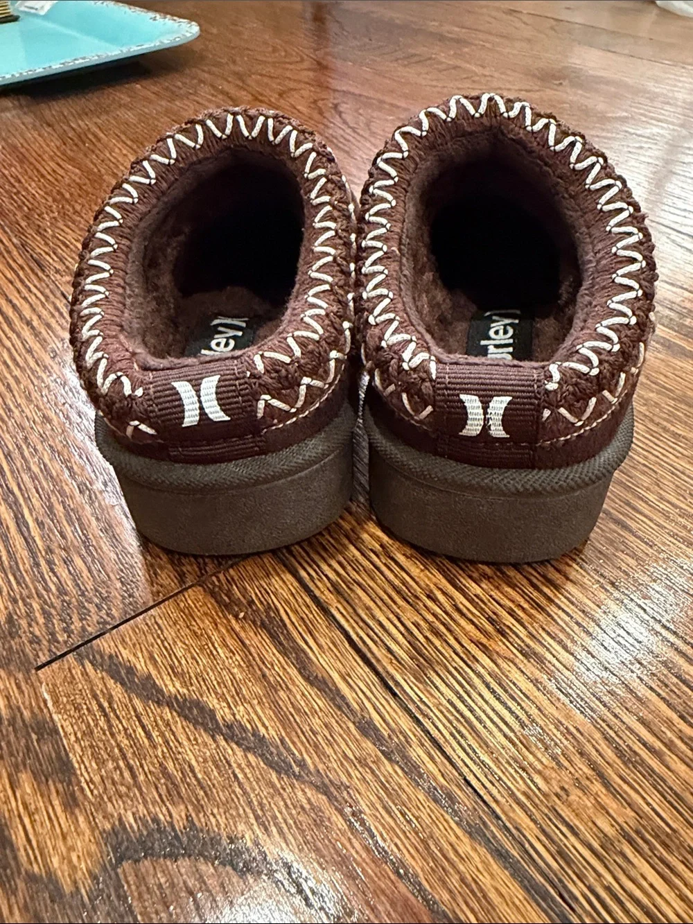 Hurley Kids Modi Slippers Size 7 Toddler - Chocolate Brown - NWOT! 7T shoes shoe